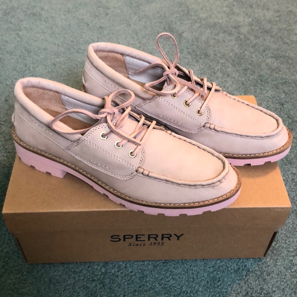 NWT Sperry Boat Shoes